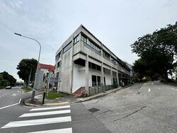 Upper Serangoon Road (D19), Retail #476666061